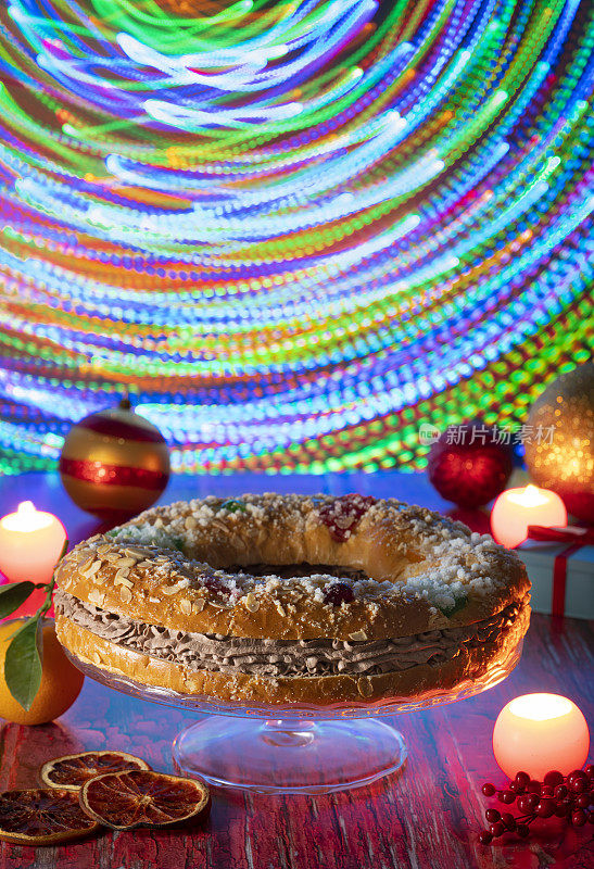 Roscon de Reyes或国王蛋糕的食谱到东方三博士天也三个智者